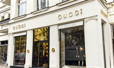 gucci cafe lavora con noi|gucci outlet job.